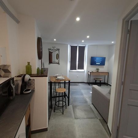 טורטור Studio Au Coeur Du Village מראה חיצוני תמונה