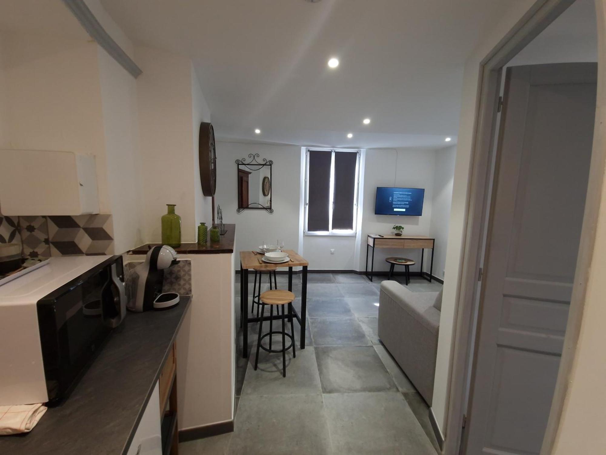 טורטור Studio Au Coeur Du Village חדר תמונה